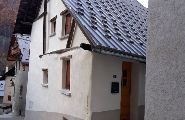 Family Village House 100 m from the slopes in Serre-Chevalier.