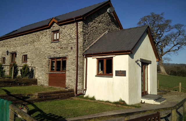 Fantastic couples escape to the country. Quiet, rural location, pet friendly.