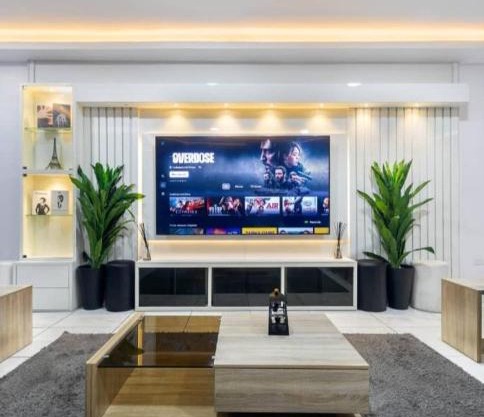 Fantastic Oniru Estate Apartment
