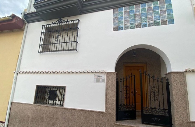 Fantastic Rural House in Montillana with views.