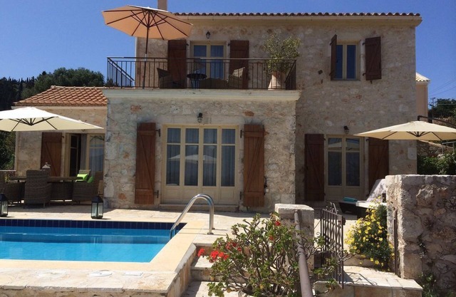 Fantastic villa with private pool and amazing sea views