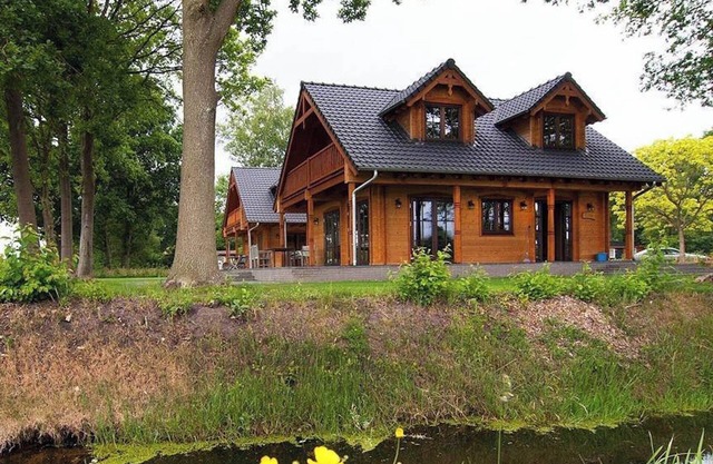 Fantastic wooden Villa "Tine" with Wi-Fi, Garden, Balcony, Terrace and Sauna