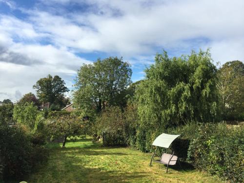 Fareham Heights 5BR, Lrg drive, Hot tub, Lux, modern and Comfy