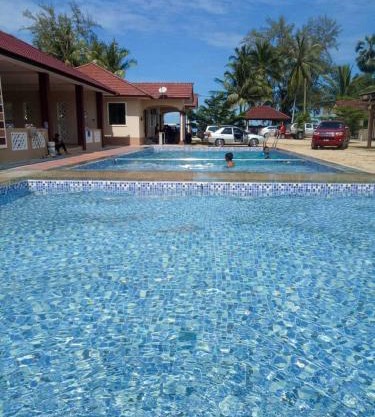 Faris's Homestay & Resort