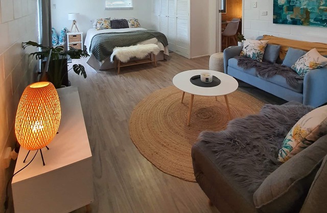 Farm Stay book a Private Cabin - Relax Breathe Walk