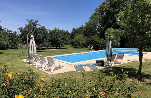 Farmhouse With Sole Use Of Private, Heated Pool In Peaceful, Rural Location