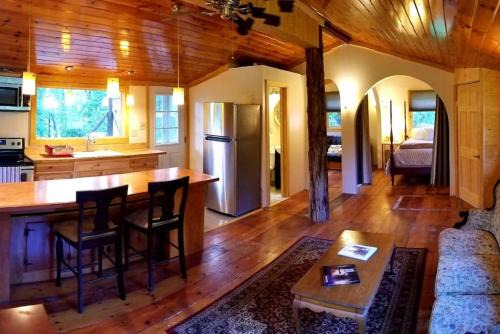 Farmview Cottage at White Lotus Eco Spa Retreat