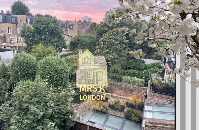 Fashionable Open space/3 rooms in the heart of Chelsea London