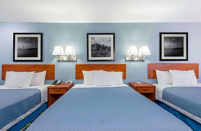 Featuring a year round indoor pool and a hot tub .