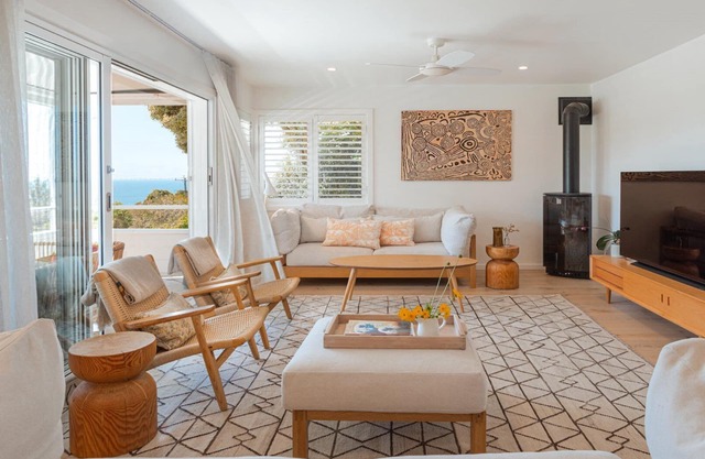 Feel the Aroha, feel the love, at this beautiful beach haven.