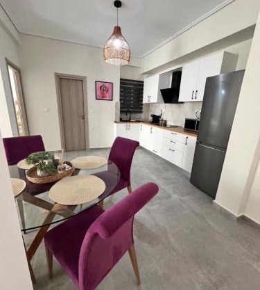 Feels Like Home 2 - Agrinio Suites
