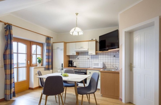 Ferienwohnung Morgensonne, 2-3 Personen - Gästehaus Pension Lang