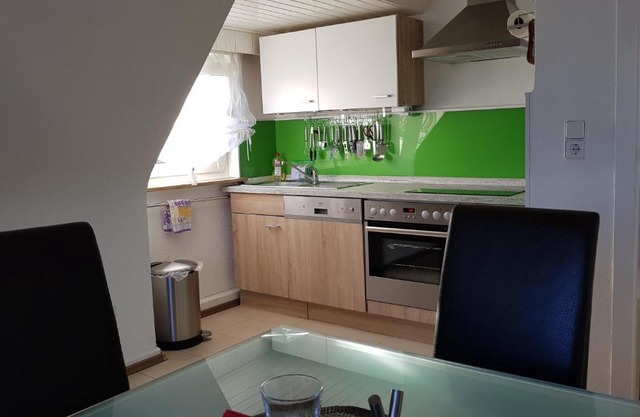 Ferien- Messewohnung nähe Köln-Messe Flughafen Bonn