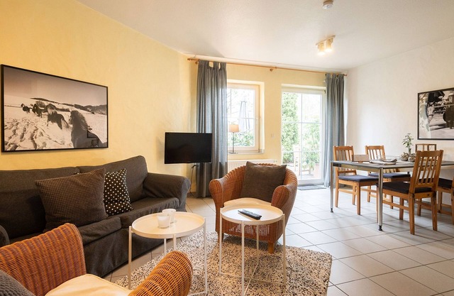 Ferienhof Homann Sauerland Landhof 3, handicapped accessible, 65sqm, 2 bedrooms, 1 living/bedroom, max. 4 persons