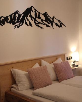 Ferienwohnung Enzian