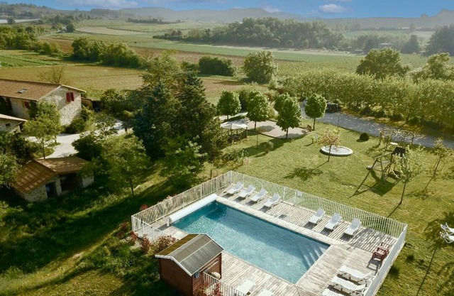 Ferienwohnung mit Beheizten Pool bis 5 Personen