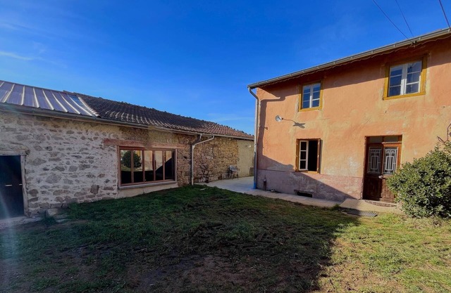 Ferme Rénovée en Altitude Avec Dépendances, Pour Familles, Groupes et Évènements