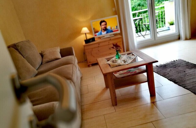 FeWo Cannobio, 50qm, 1 Schlafzimmer, max. 4 Pers., WLAN, Parken, Wasch- & Geschirrspülmaschine, Balkon
