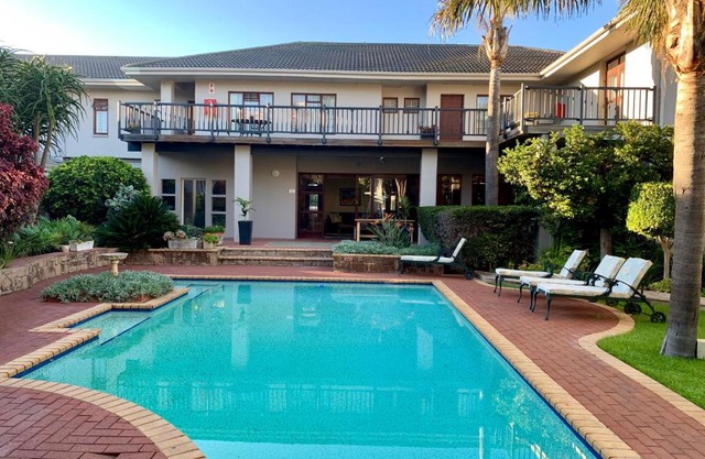 Fifth Avenue Beach House