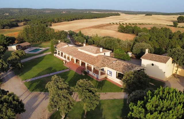Finca la Goya: Tu Refugio Ideal Para Disfrutar de una Reunión Familiar o Amigos