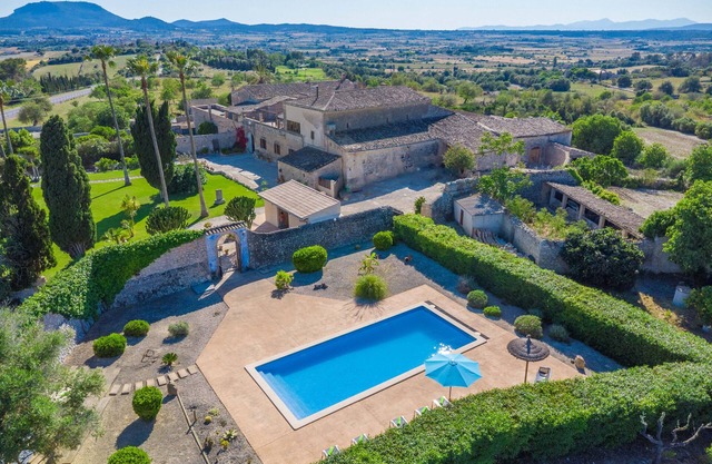 FINCA SON COSTA - Villa with private pool in Montuiri with free WiFi