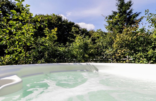 Finest Retreats | Oak House