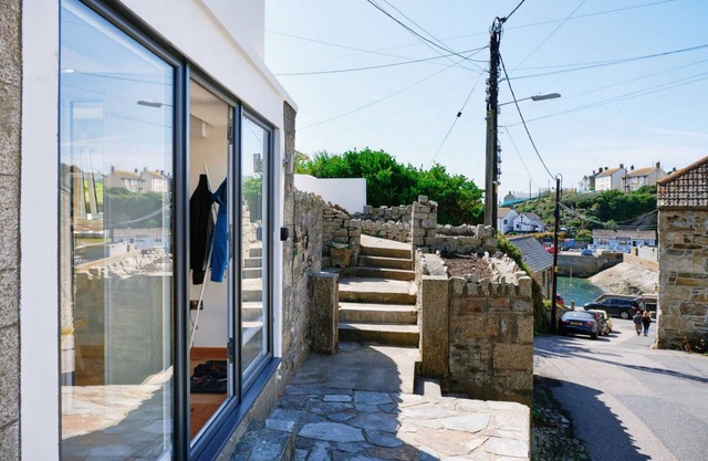 Finest Retreats | Pipedream