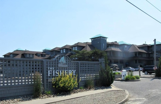 Fishery Condo with ocean views, 3 bedrooms and 2 baths and lifeguarded pool.