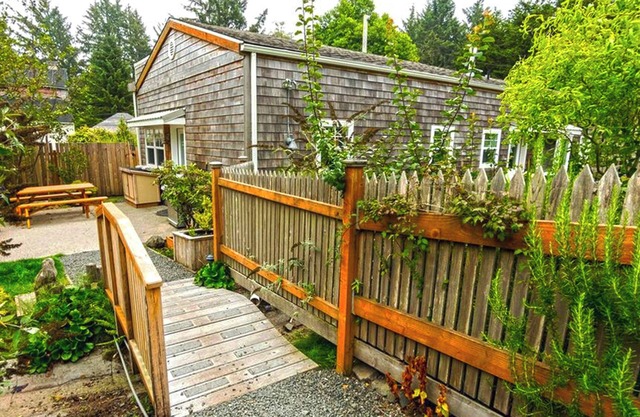 FITZGERALD`S COTTAGE NORTH at Gearhart Beach - Two Blocks to Beach PET FRIENDLY