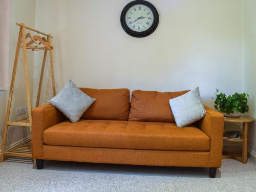 Flat 1 - Uk50224