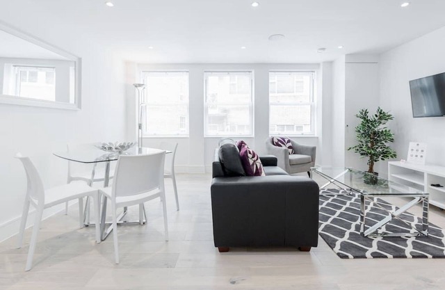 Flat 33 Walpole Court - 2 bedroom apartment