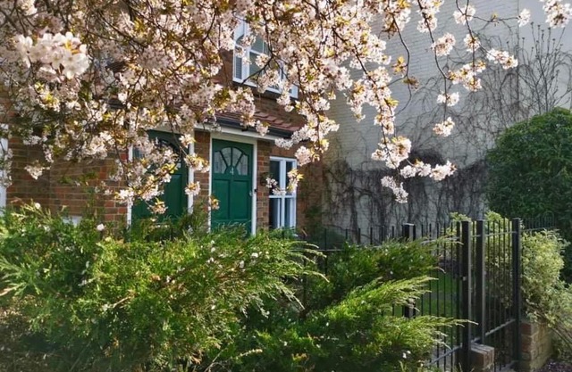 Flat 4 Summertown Court