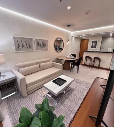 Flat Luxuoso George V Itaim Bibi