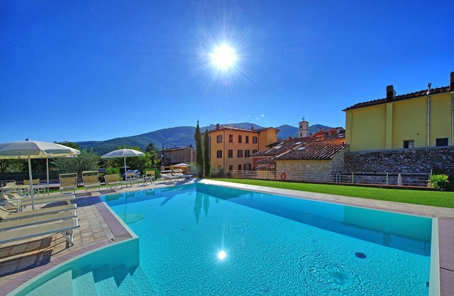 Flavia 6 - Vacation Rental with swimming pool in Lucca