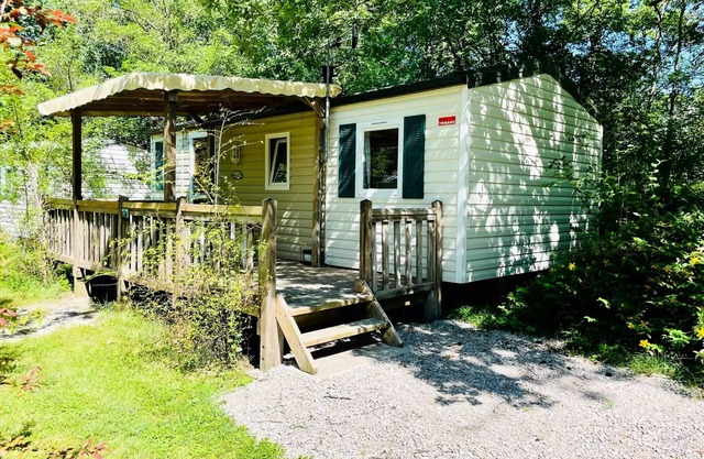Flower Camping LA GDPOLA * - Mobile home Oak Comfort 30m2 - 2 bedrooms + covered terrace 14m2 4 people