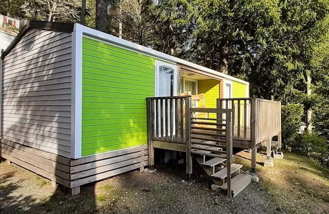 Flower Camping Le Belvédère * - Mobile home Premium MARONNE of 34 m2 - 2 bedrooms, 2 shower rooms and 2 toilets 4 people