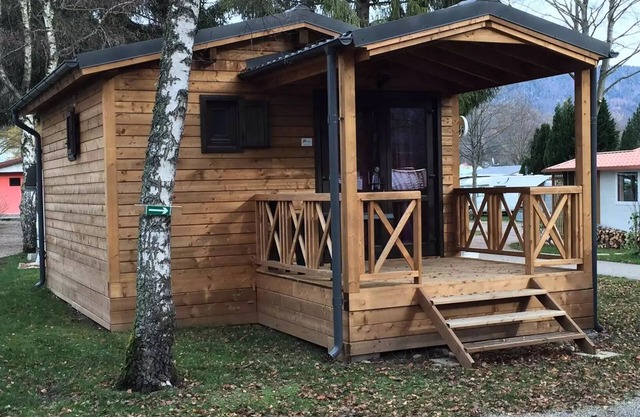 Flower Camping Les Bouleaux * - CONFORT+ chalet 24 m² (1 bedroom) + terrace 4 people