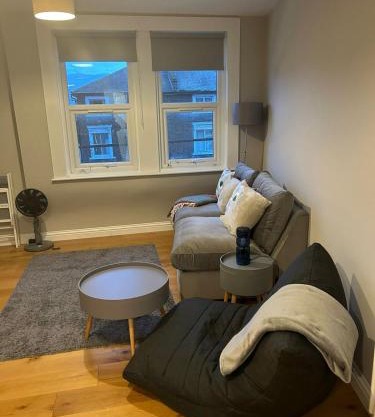 Forest Hill 1-Bed 2 mins Station