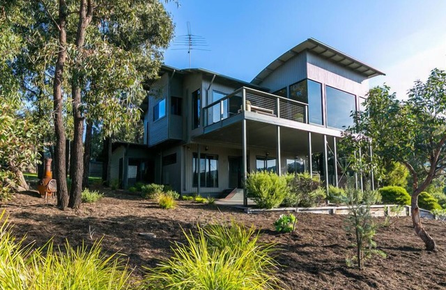 Forest View I Pet Friendly