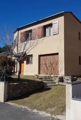 Formiguères Chalet 3 faces idéal famille