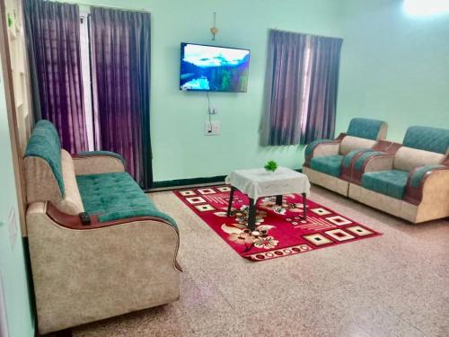 Formula1 Homestay