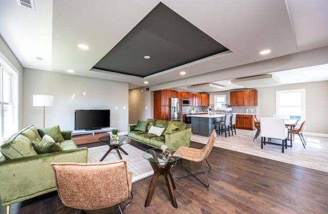 Fort Wayne New! Cozy 2BR Condo -Downtown w/Free Parking & WiFi