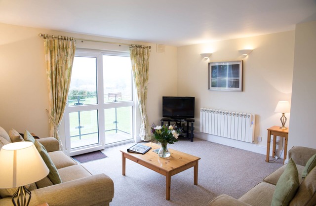 Fortescue Apartment-Premium-River view-1 bed