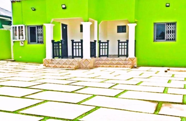 FOSUAH PAPABI HOTEL & APARTMENT