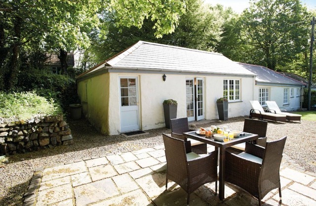 Four and a half miles south of Helston, this delightful cottage is situated on a tranquil estate.