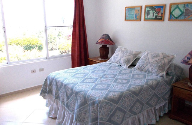Four bedroom apartment in green environment with great sea view, fully equipped
