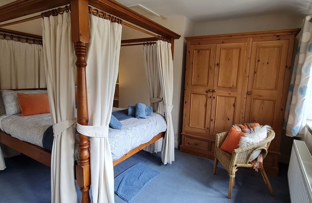 Four poster room , king size bed room with views