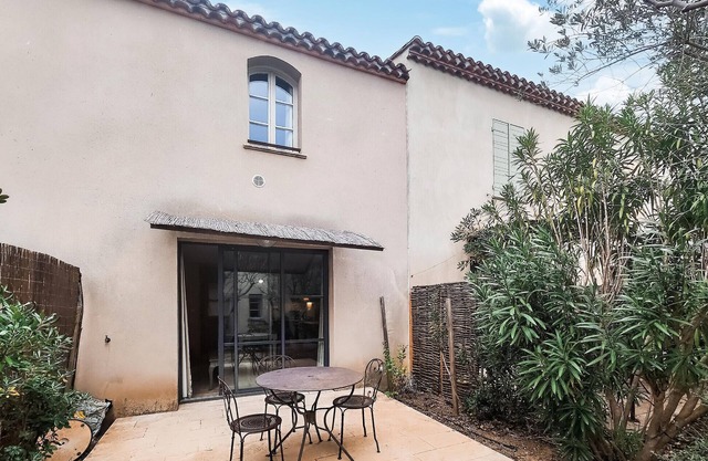 Stunning home in Saint-Laurent-de-la-Cabrerisse