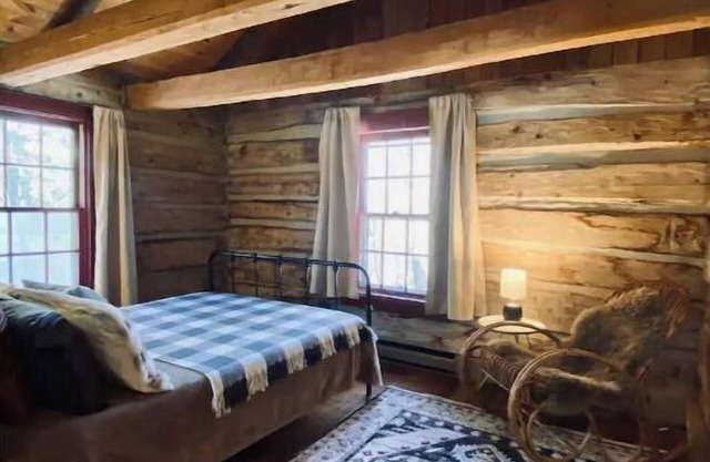 Fraser Fir Rustic Cabin near Lake w/Sunset Views