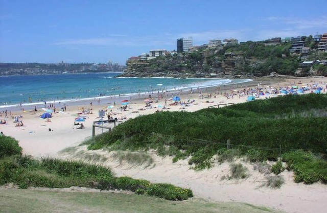 Freshwater Views Beachside 1 Bedroom Apartment